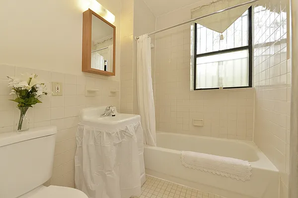 Sold by Willie Kathryn Suggs, LREB | media 1