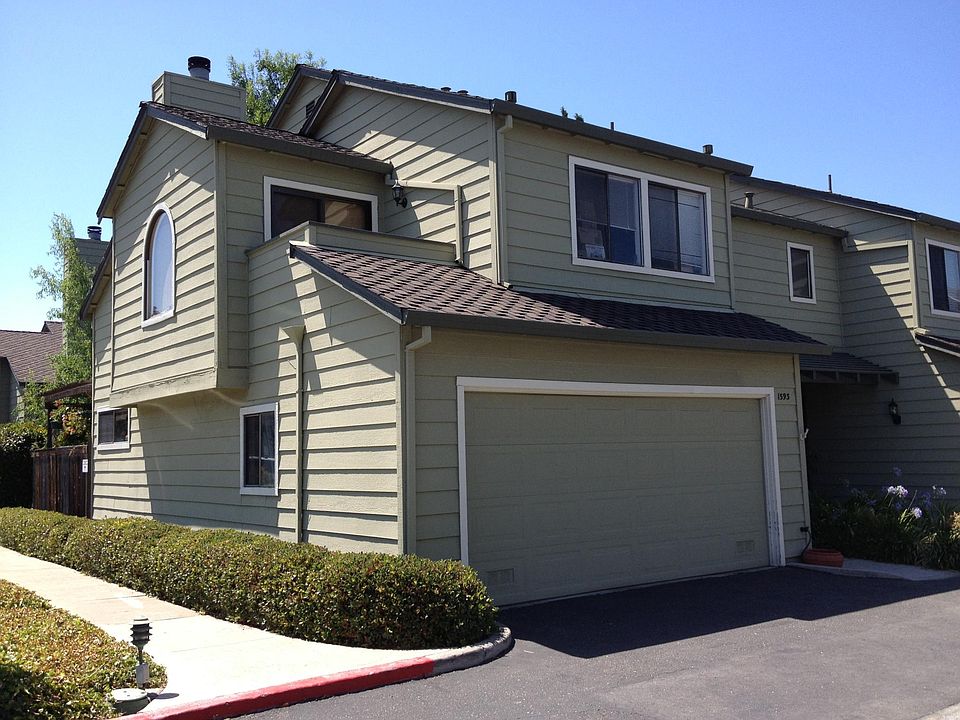 1st image of 1593 Camden Village Cir