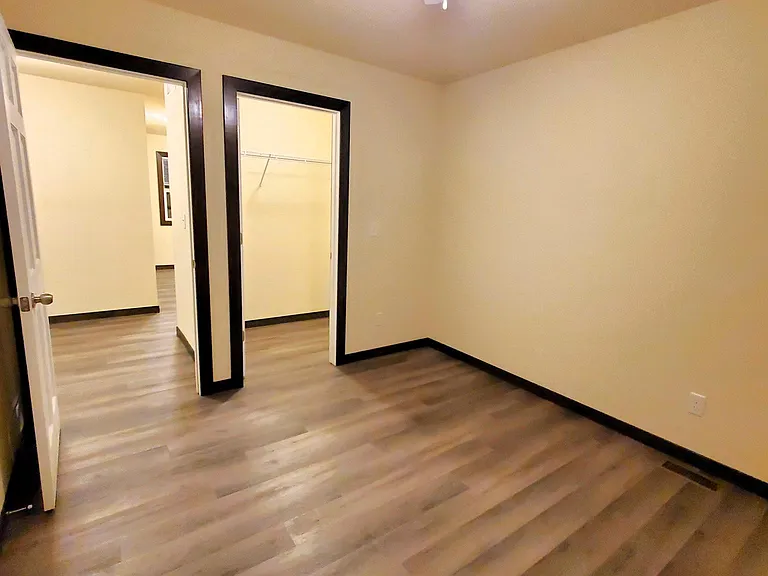 301 S Wasson Ln #D — Photo 12
