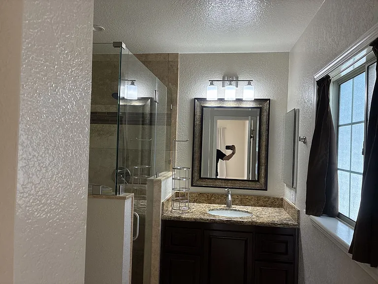 13927 Woodland Dr — Photo 47