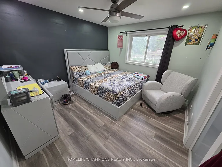 701 N Brimorton Dr NE — Photo 18