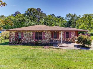 16241 Crestview Dr, Gulfport, MS 39503