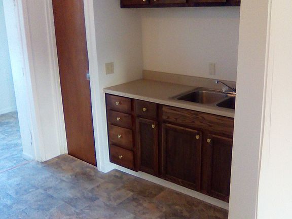 4th image of 1411 E Samuel Ave #Duplex