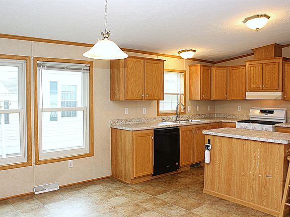 5th image of 2722 W Park Ln