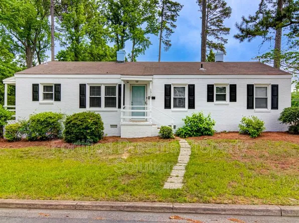 1604 W Lake Dr #B, Greensboro, NC 27408