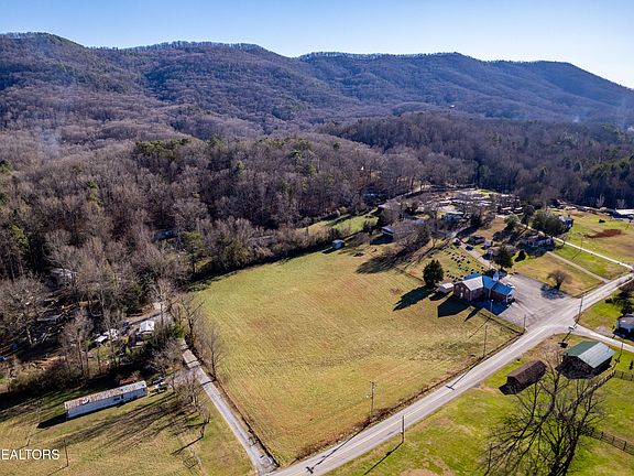 4th image of 4510 Rocky Branch Rd