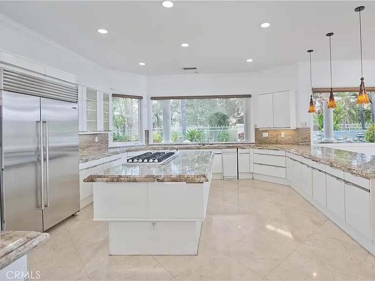 5607 Manley Ct — Photo 16