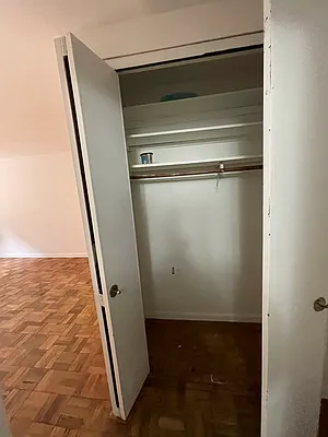 Rented by Eric Goodman Realty Corp | media 14