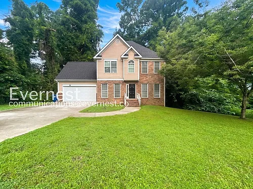 66 Holly Rd NW Photo 1