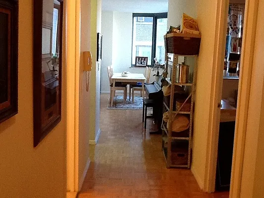 Rented by Susan D. Fine | media 38