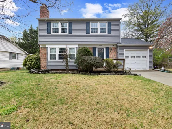 203 Sweetser Rd, Linthicum, MD 21090