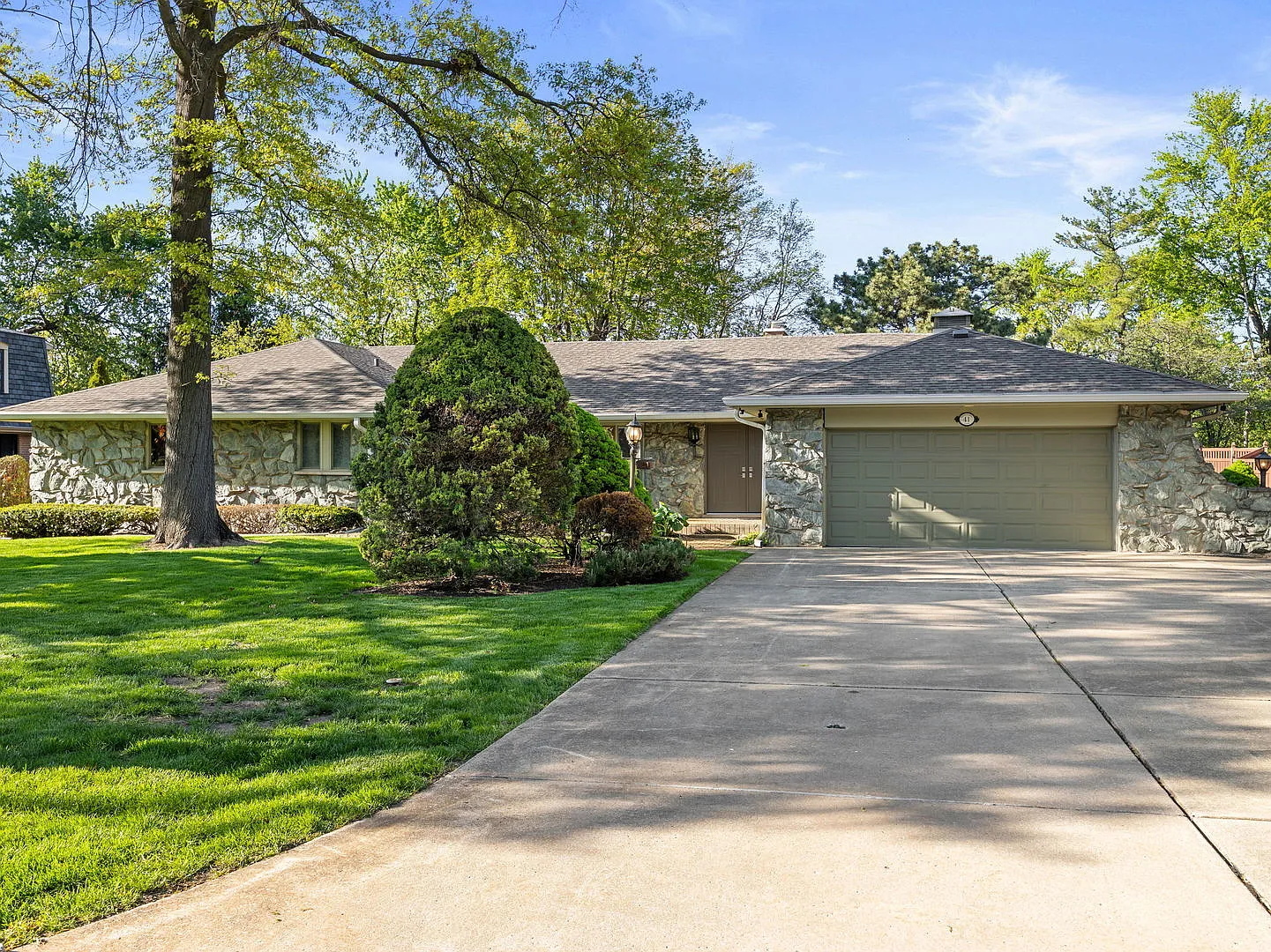 41 Mockingbird Ln photo 1