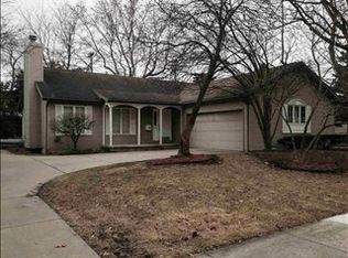 224 Oakwood St, Monroe, MI 48162