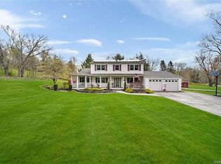 1 Cindy Ln, Highland Mills, NY 10930