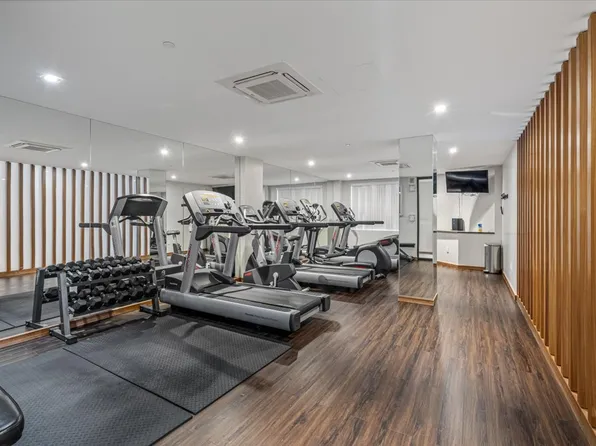 87-22 51st Avenue image 6 of 14