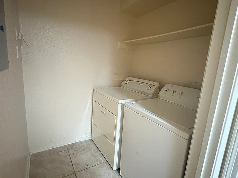 9700 Leawood Blvd #1905 — Photo 5