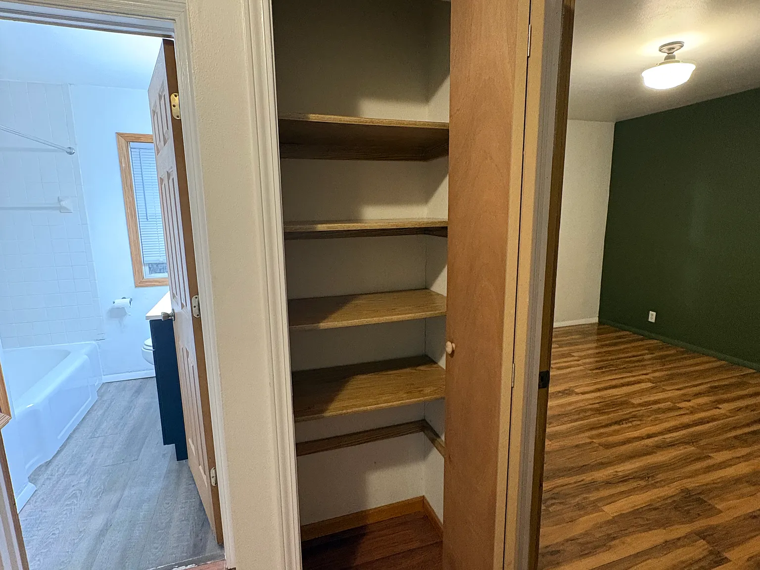 2 bed, 1008 sqft, $1,500 — Photo 4