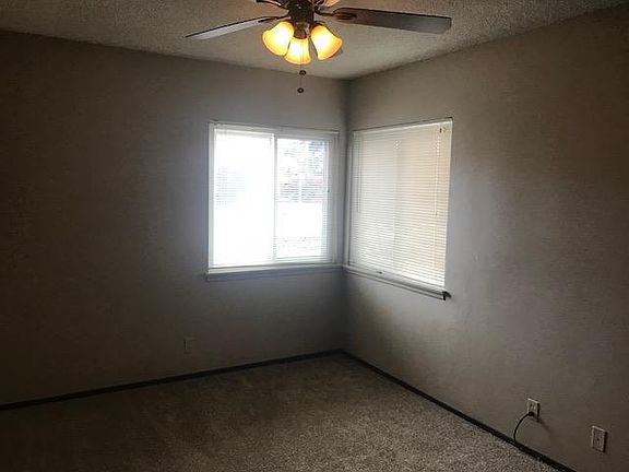 3rd image of 133 Corona Ave APT 1