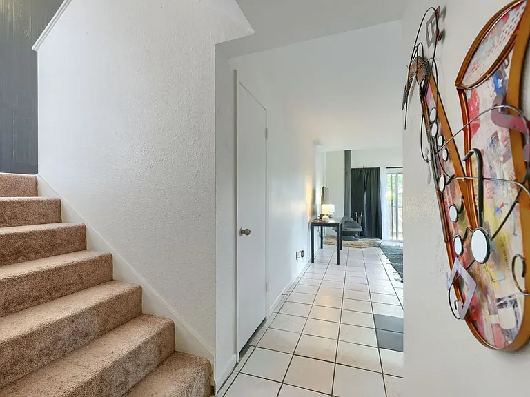 4814 Misty Slope Ln — Photo 9