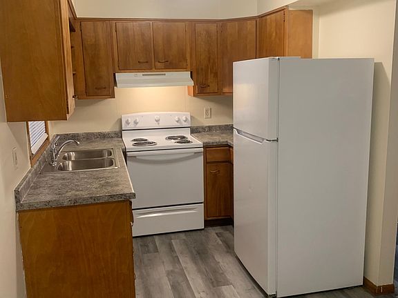 2nd image of 3303 14th St N #1