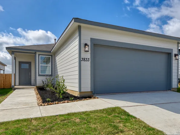 4034 Fallow Xing, St Hedwig, TX 78152
