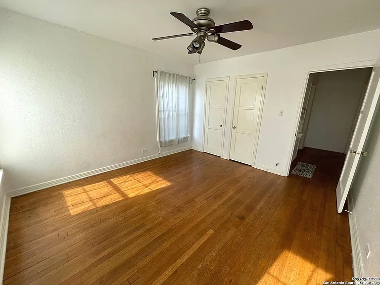 126 Meredith Dr — Photo 11