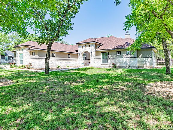 5th image of 294 Cibolo Way