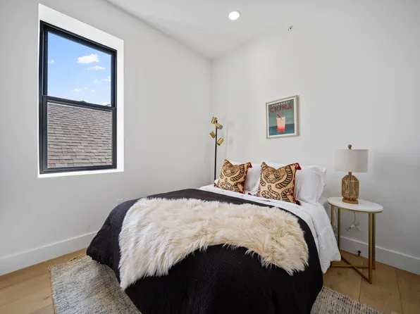 17 Leonard Street image 16 of 26