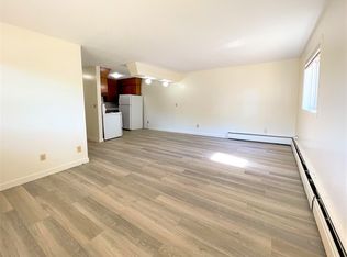 Casavilla, Regina, SK S4S 4T2