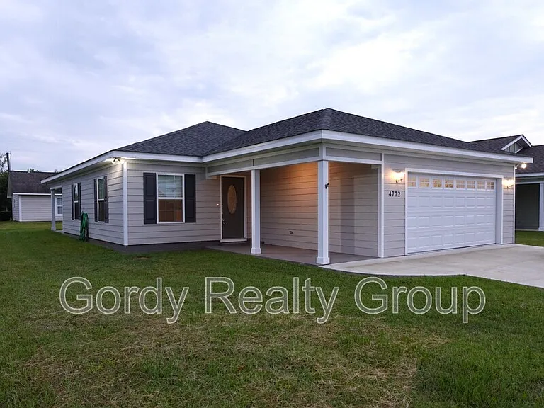 4772 Rill Loop — Photo 1