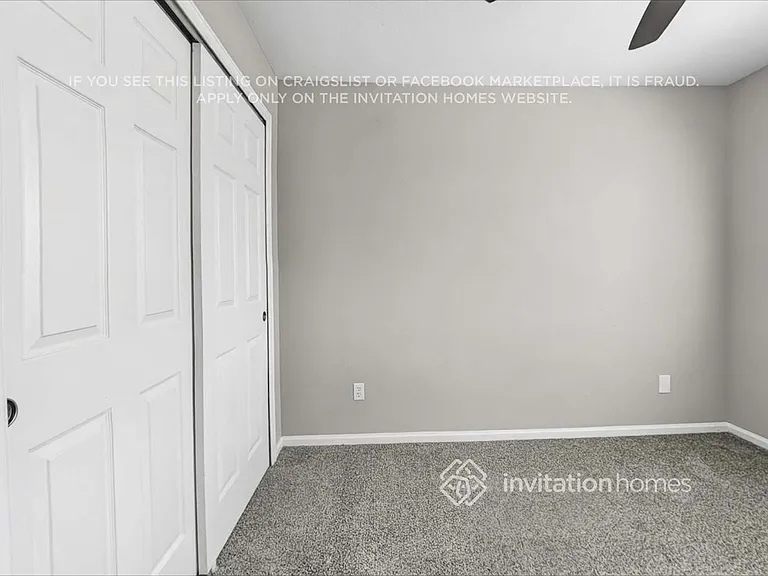 7644 Dobbs Dr — Photo 15