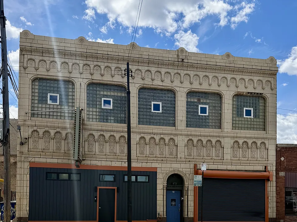 22-26 N Pulaski Rd #24-1F
