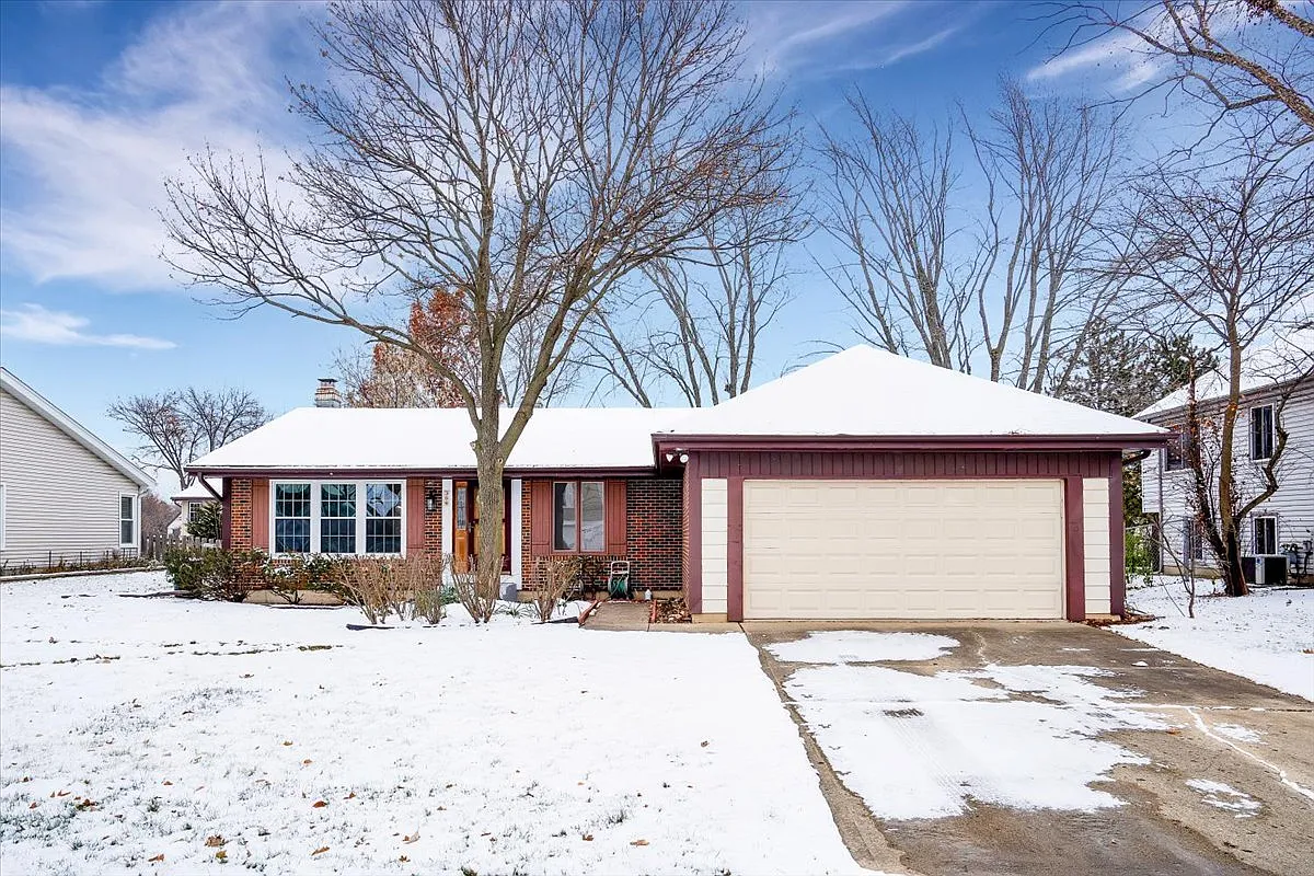 309 Sutherland Ln photo 1