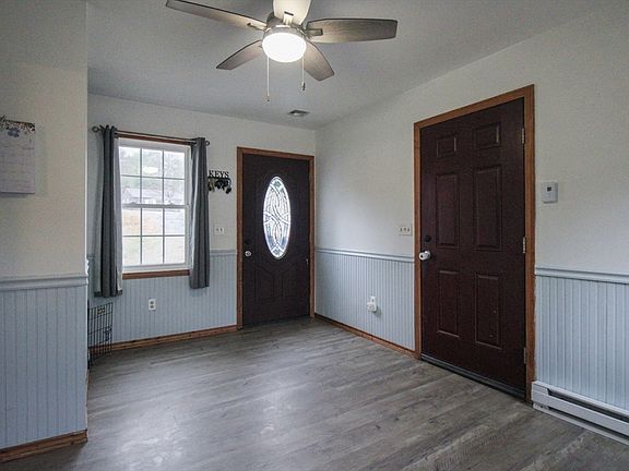 5th image of 261 Greenwich Rd