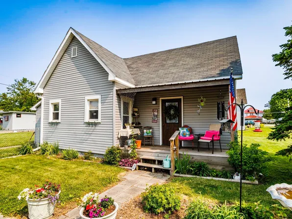 300 W Mill St, Gaston, IN 47342