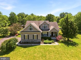 974 Richlandtown Rd, Quakertown, PA 18951