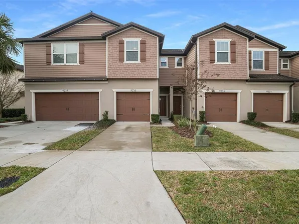 9235 Hillcroft Dr, Riverview, FL 33578