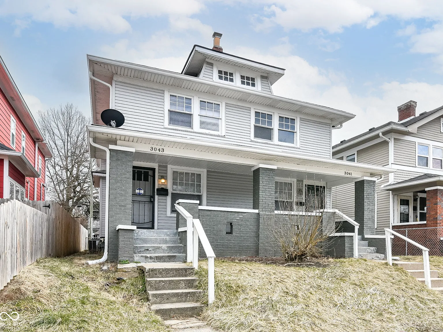 3 bed, 1.5 bath, 2352 sqft, $1,495 — Photo 1