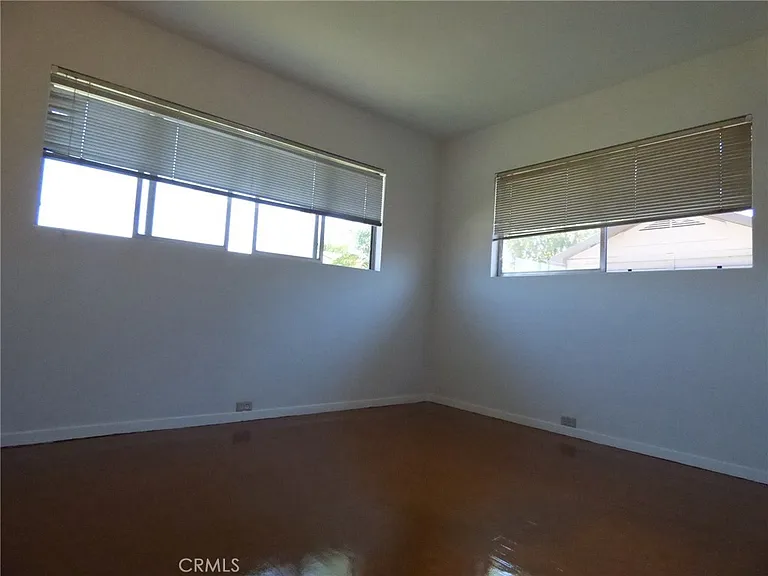 5436 Robinhood Ave — Photo 18