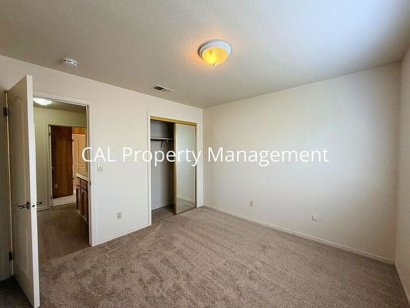 3rd image of 51520 Pine Creek Pl