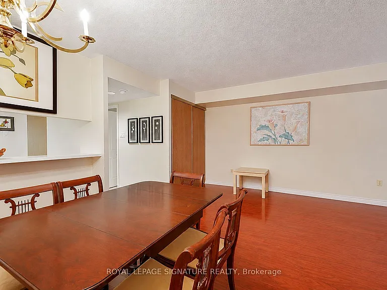5 Kenneth Ave #205 — Photo 10