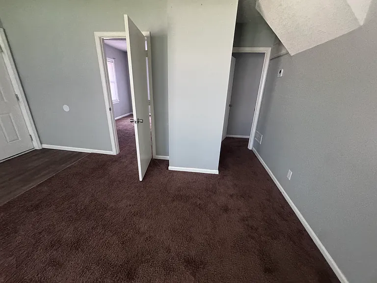 628 E Fair St #A — Photo 6