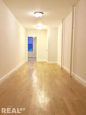 Rented by REAL New York | media 28