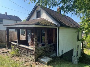 126 Lincoln Ave, Leechburg, PA 15656