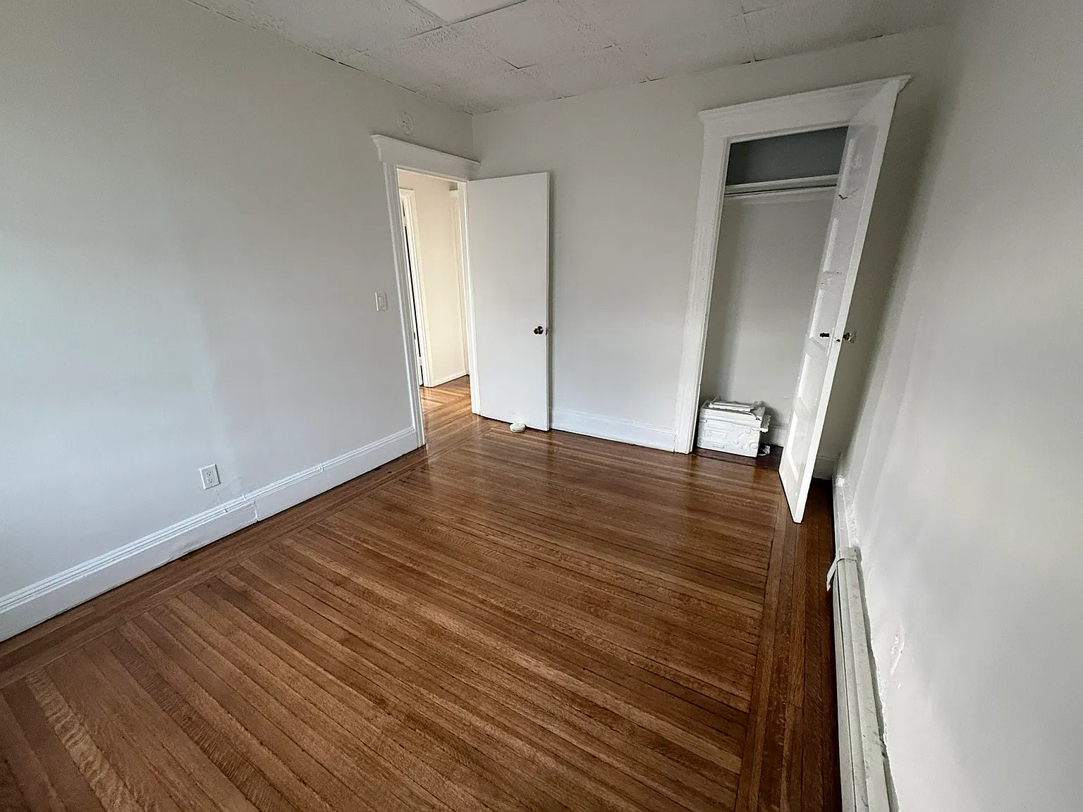 2 bed, $2,550 — Photo 4