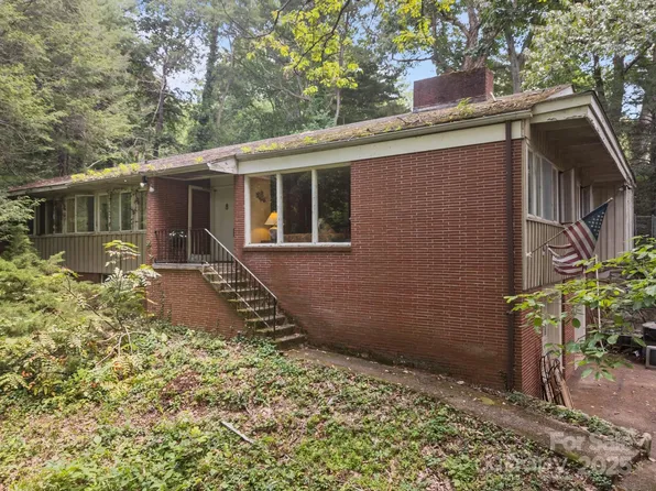 111 Griffing Cir, Asheville City, NC 28804