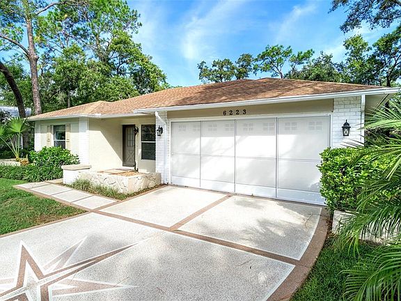 3rd image of 6223 Glen Eagles Ct