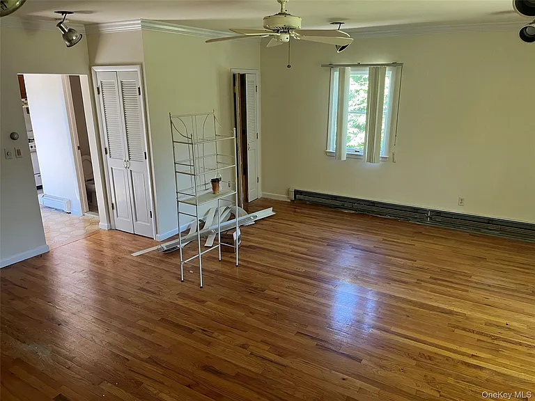 45 S Middletown Rd — Photo 4