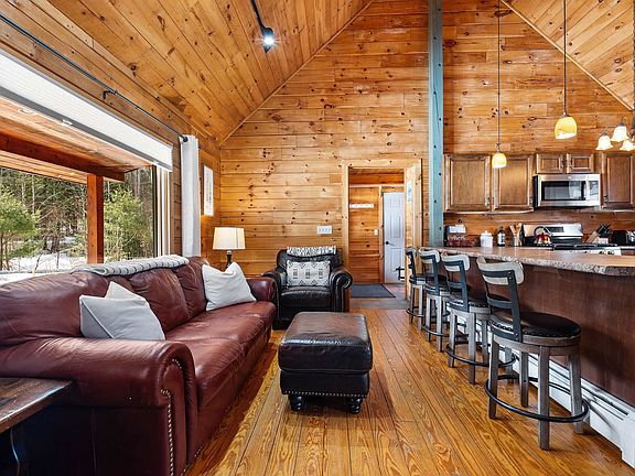 4th image of 284 Nutting Road