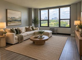 1550 N Lake Shore Dr APT 9E, Chicago, IL 60610